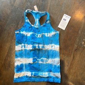 Ivivva Fly Tech Tank size 14